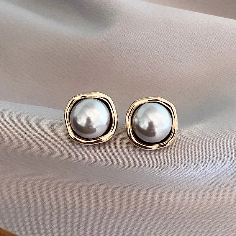 Cercel Elegant cu Perle Negre