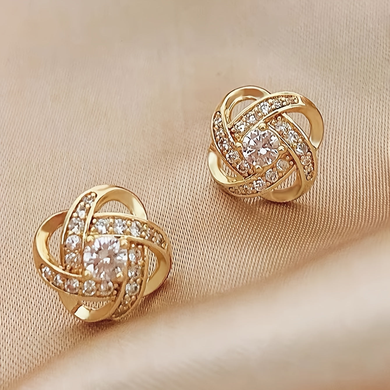 Cercei mov cu trifoi cu patru foi