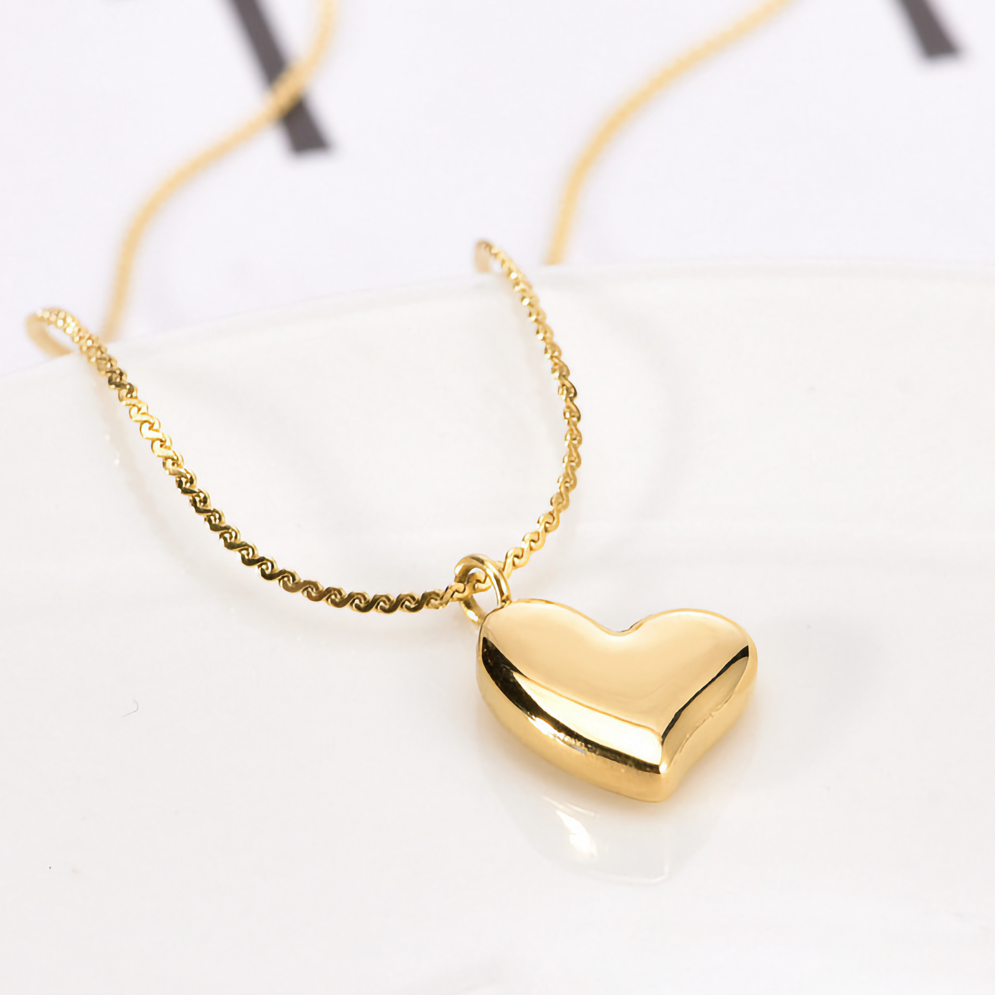 Colier inimă auriu Dorothea