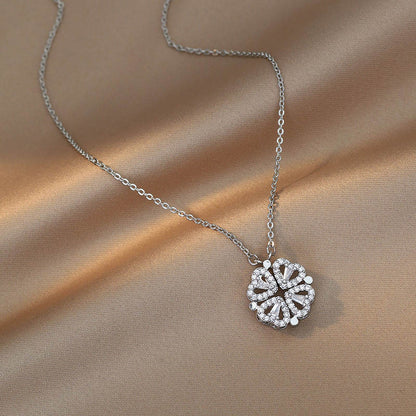 Colier inimă de cristal