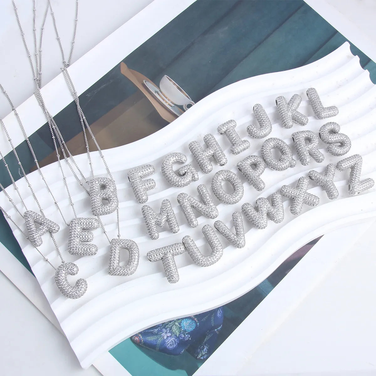 Set de coliere cu inițiale Bubble Letter | Aur alb