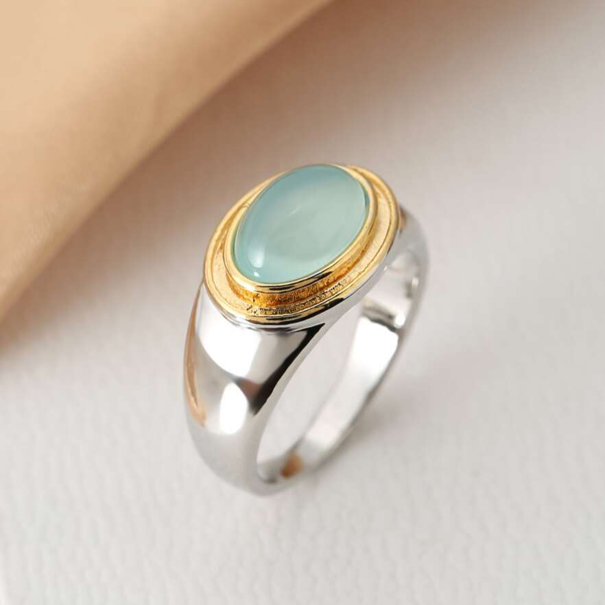 Danna - Inel Vintage cu Granat Verde