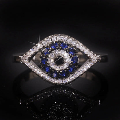 Inel al Ochului Rău Binecuvântat Roxxe